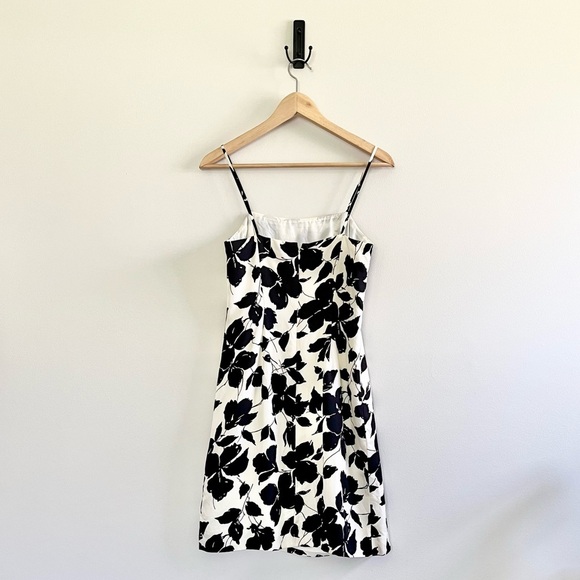 Vintage Ann Taylor Preppy Black White 100% Silk 90s Y2K Floral Satin Mini Dress - Picture 3 of 6